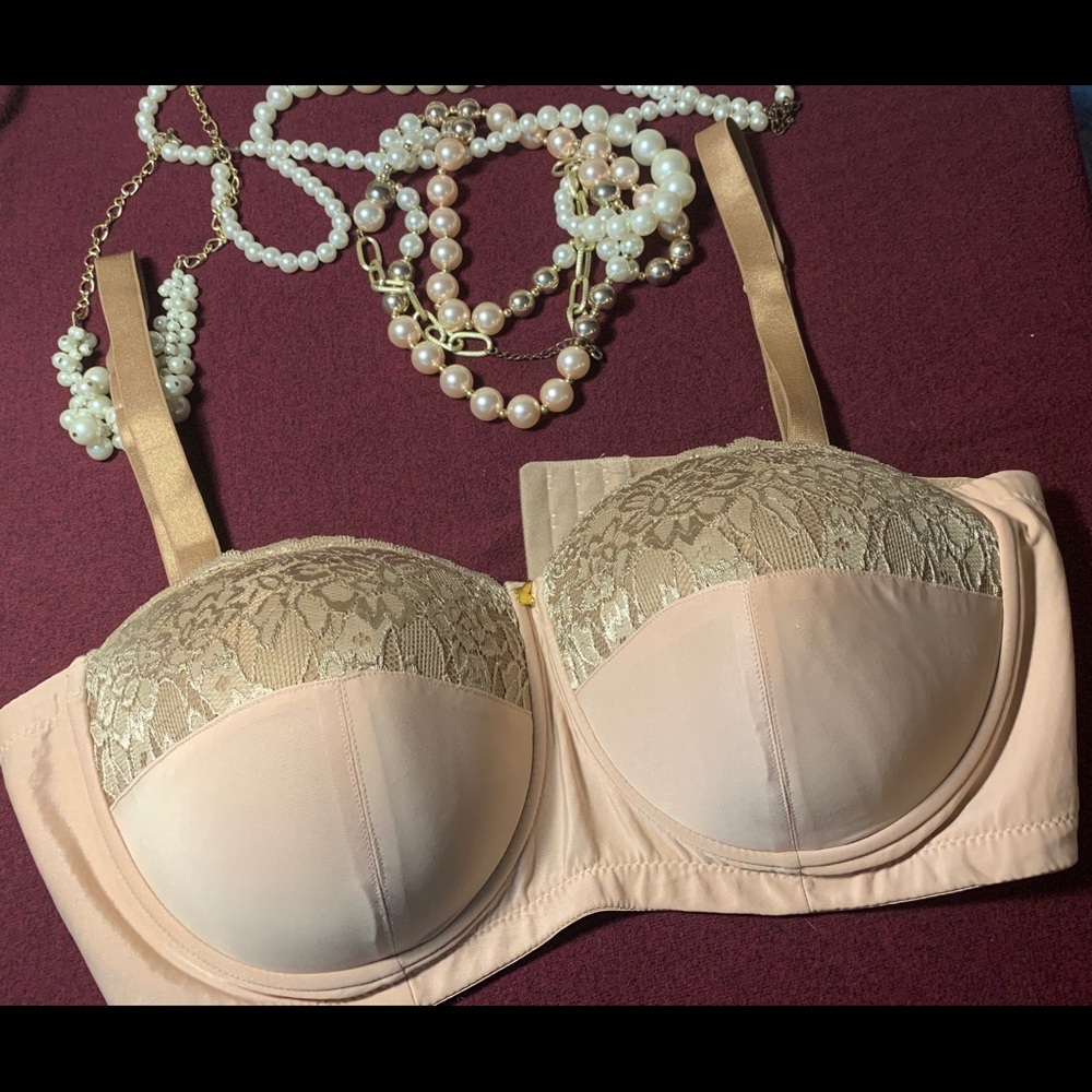 Ashely Stewart Butterfly Full Support Bra